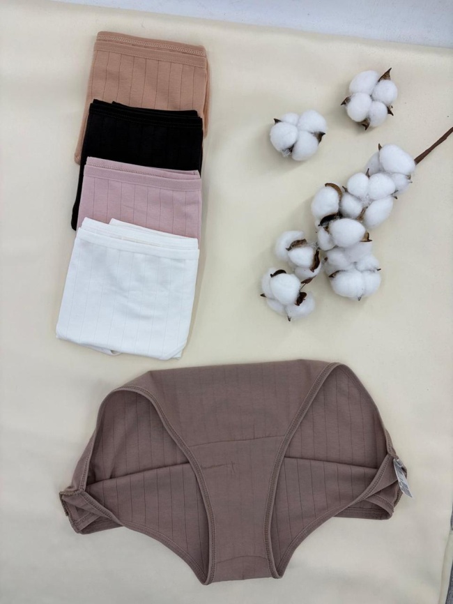 Трусы в рубчик  для женщин 5 шт (средний размер) 524030 фото 3