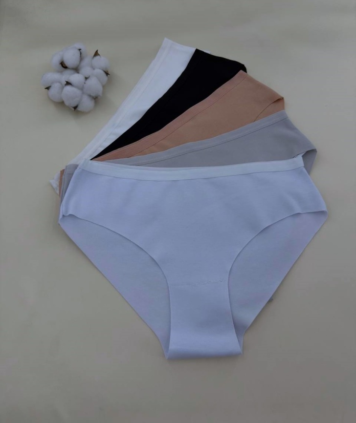 Трусы бесшовные для женщин (средний размер/однотонные) 24071-32 фото 1