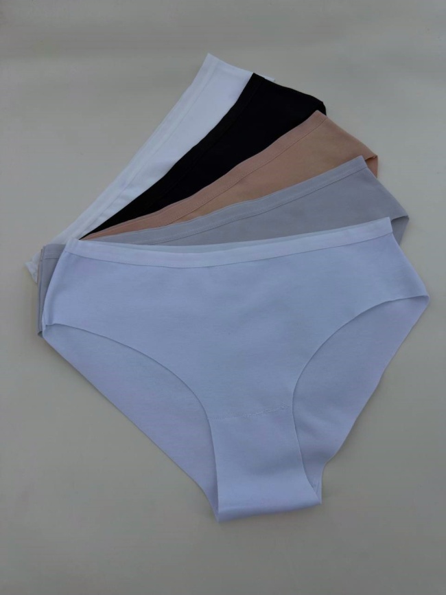 Трусы бесшовные для женщин (средний размер/однотонные) 24071-32 фото 2