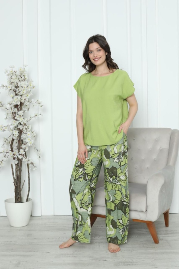 Пижама для женщин молодежная (футболка с брюками) 92260 фото 1